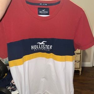 Hollister t-shirt